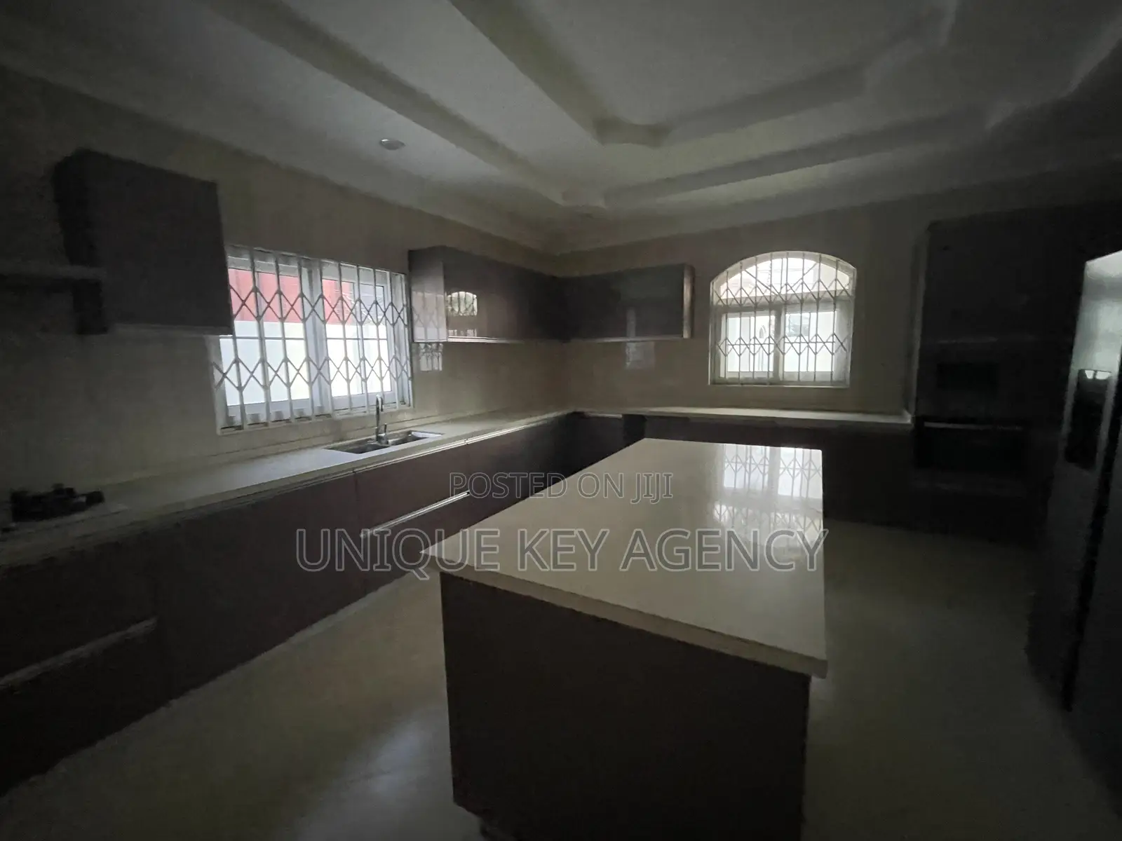 5bdrm House in Unique Key Agency, East Legon for rent