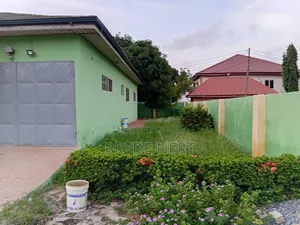4bdrm House in Devtraco C25, Community 25 for rent