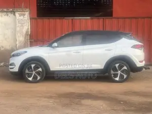 Hyundai Tucson Sport FWD 2017 White
