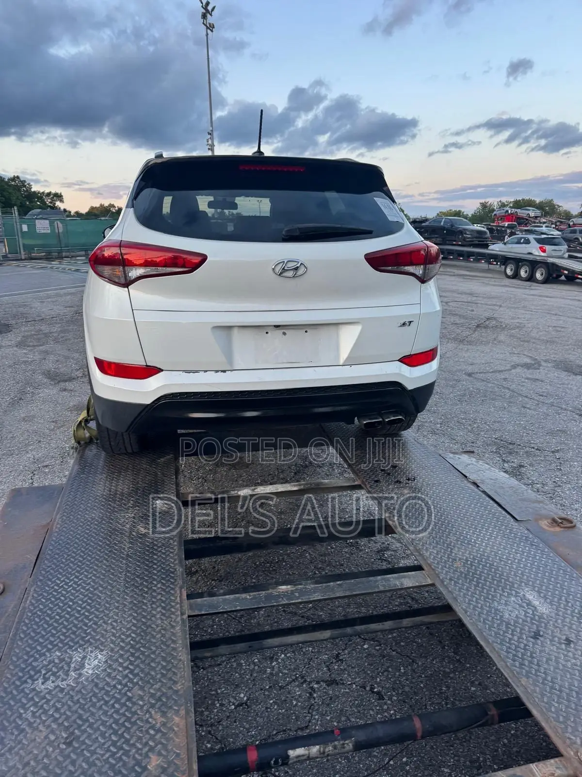 Hyundai Tucson Sport FWD 2017 White