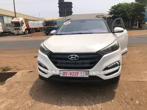 Hyundai Tucson Sport FWD 2017 White