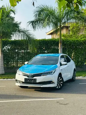 Toyota Corolla L 2020 White