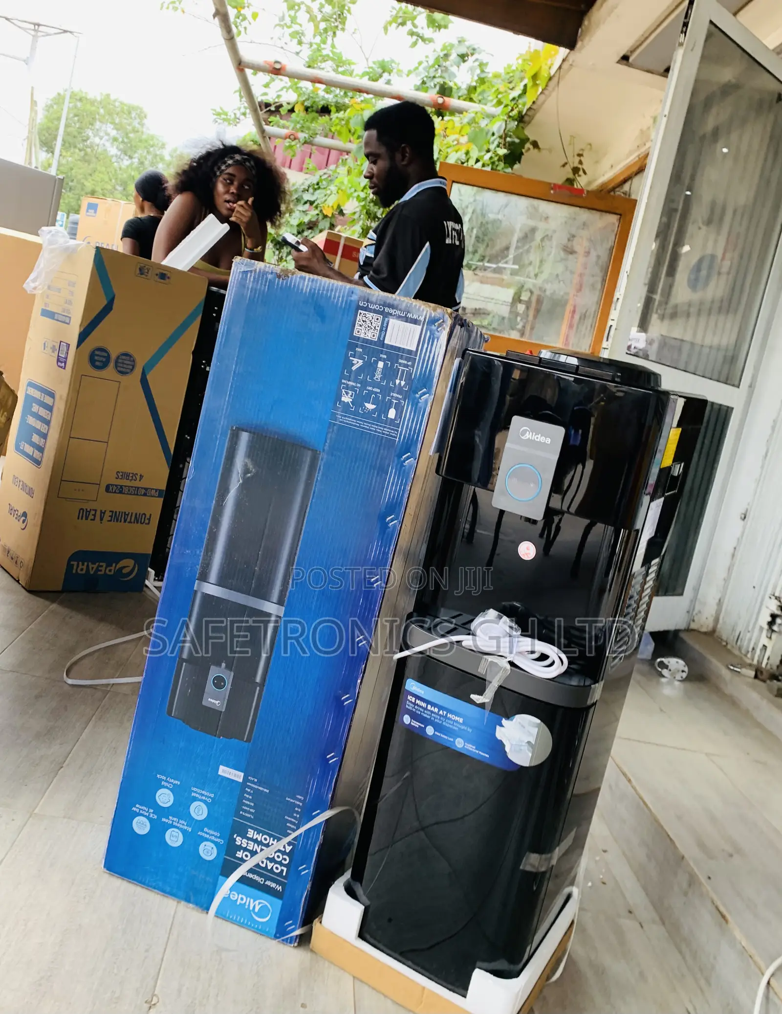 Ultra Modern Midea Water Dispenser With Refrigerator - Black