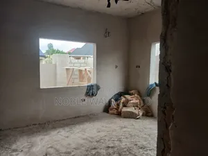 5bdrm House in Adumasa, Kumasi Metropolitan for sale