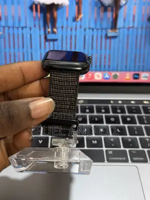 Apple Watch Series 7 45mm Nike +