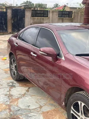Lexus ES 350 2010 Red