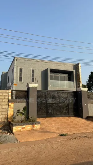 4bdrm House in Tantra Hills, Ola Achool Area for sale