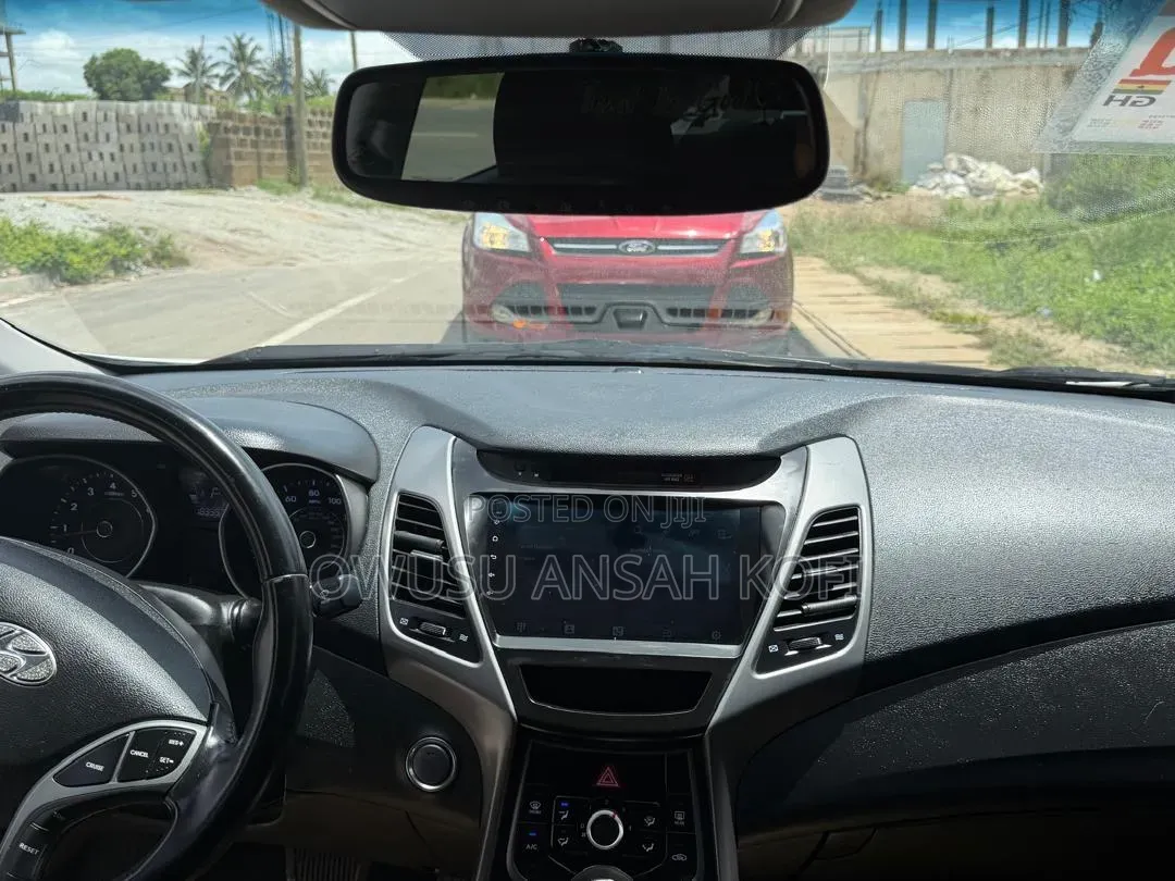 Hyundai Elantra 2016 White