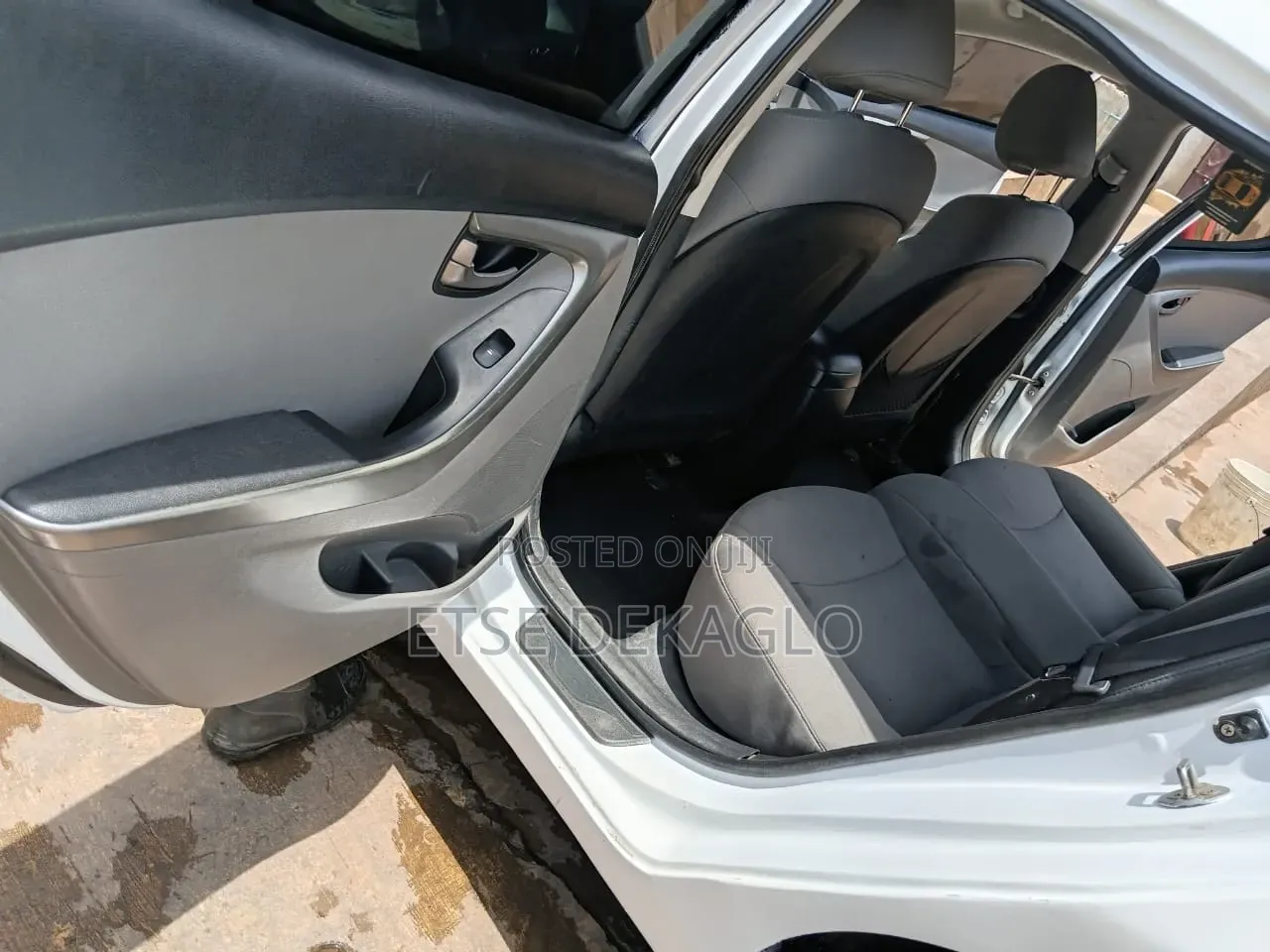 Hyundai Elantra 2016 White