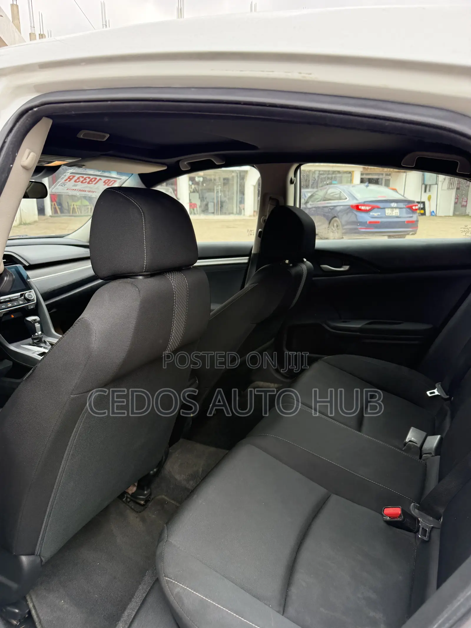 Honda Civic EX 2021 White