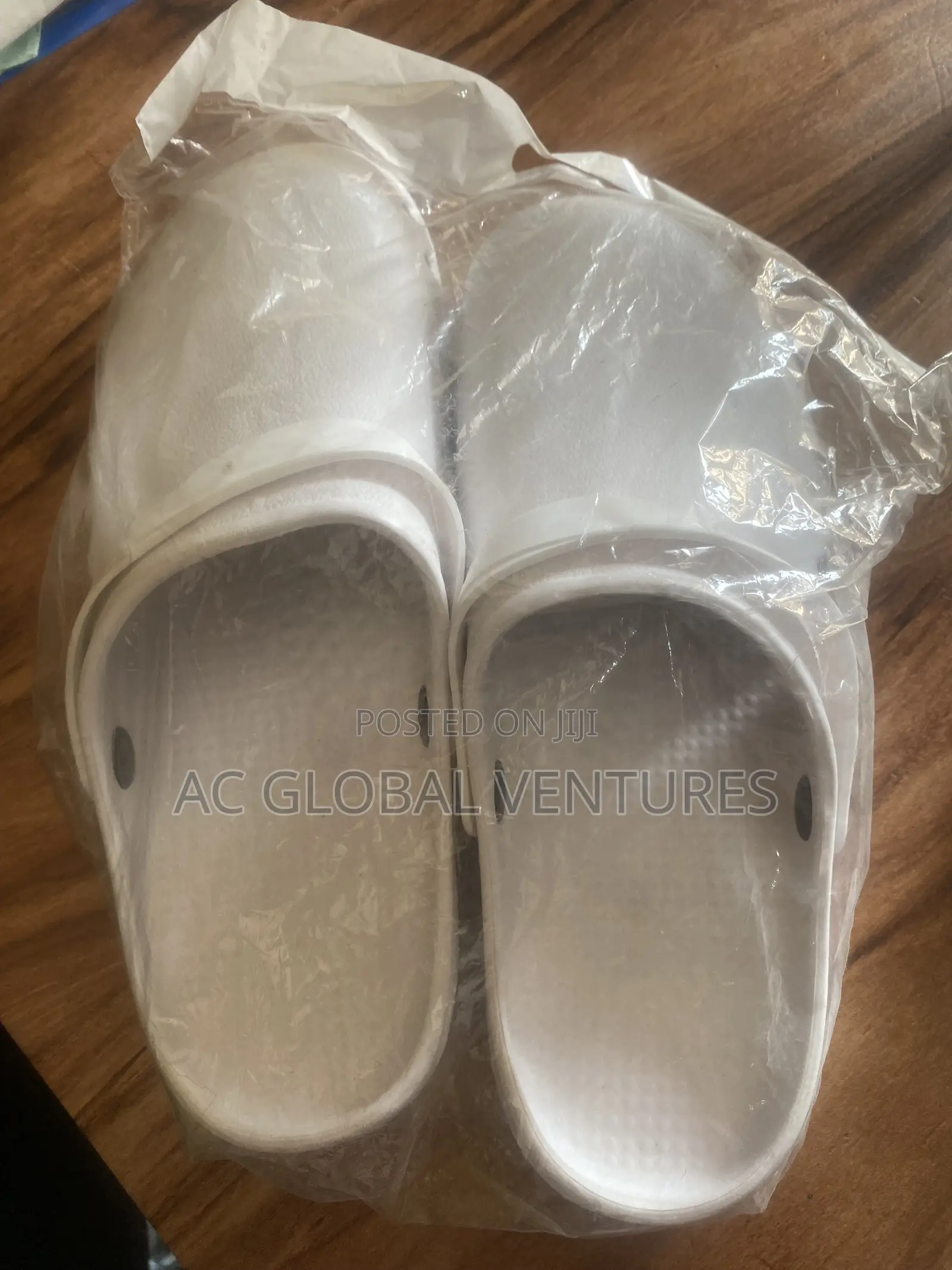 Medical Clogs