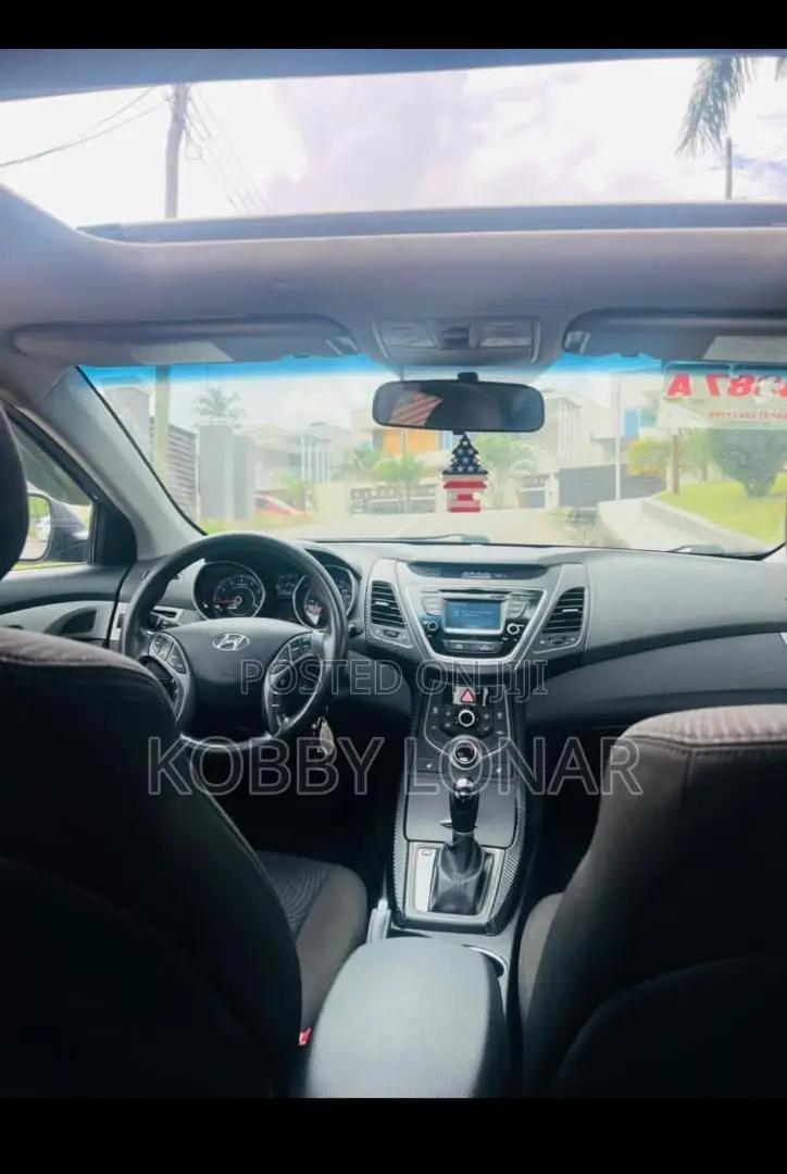 Hyundai Elantra 2012 Black