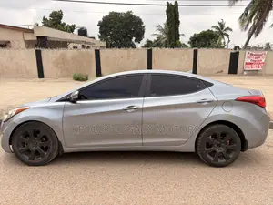 Hyundai Elantra Limited 2012 Gray