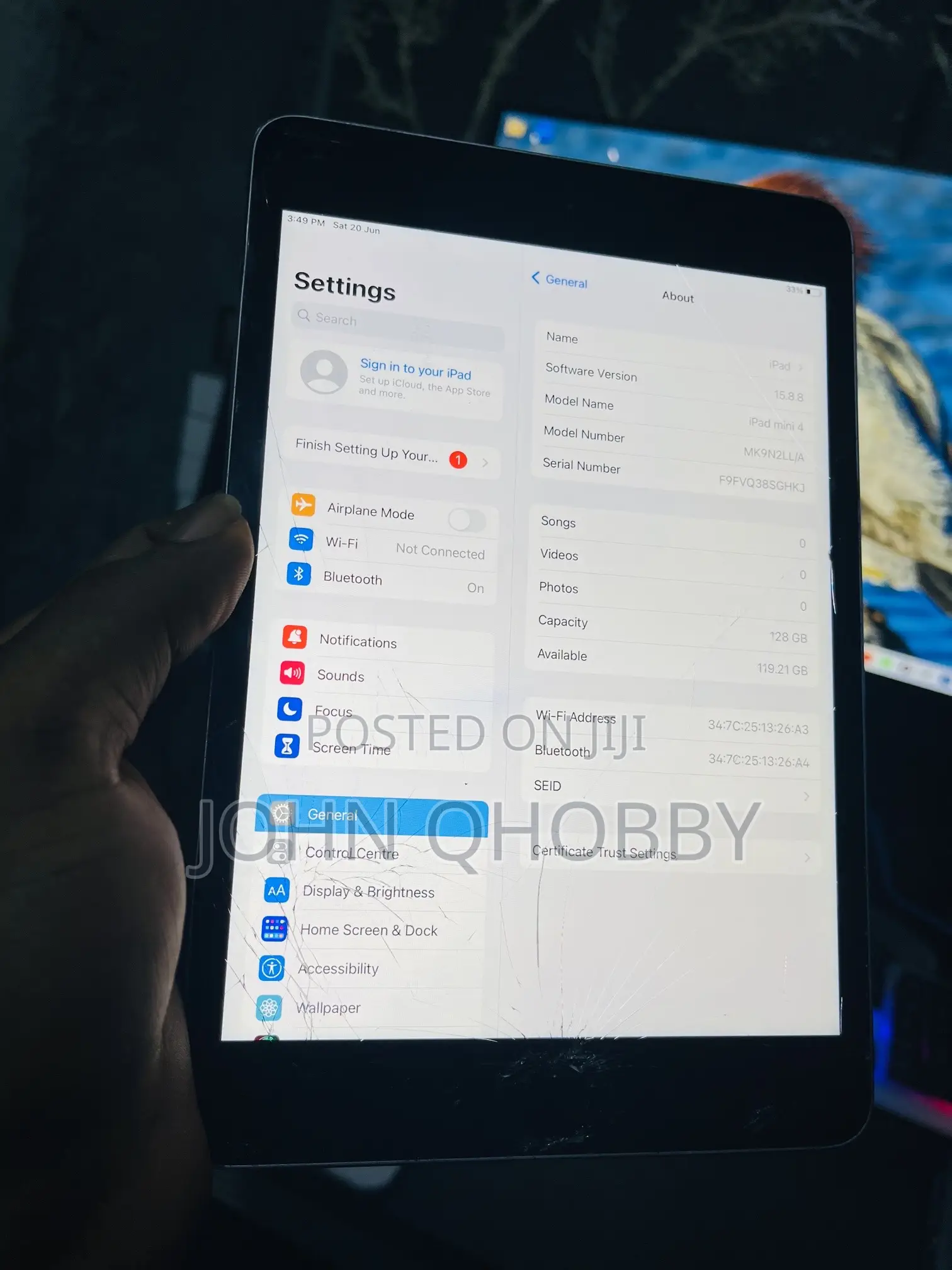 Apple iPad mini 4 128 GB Gray