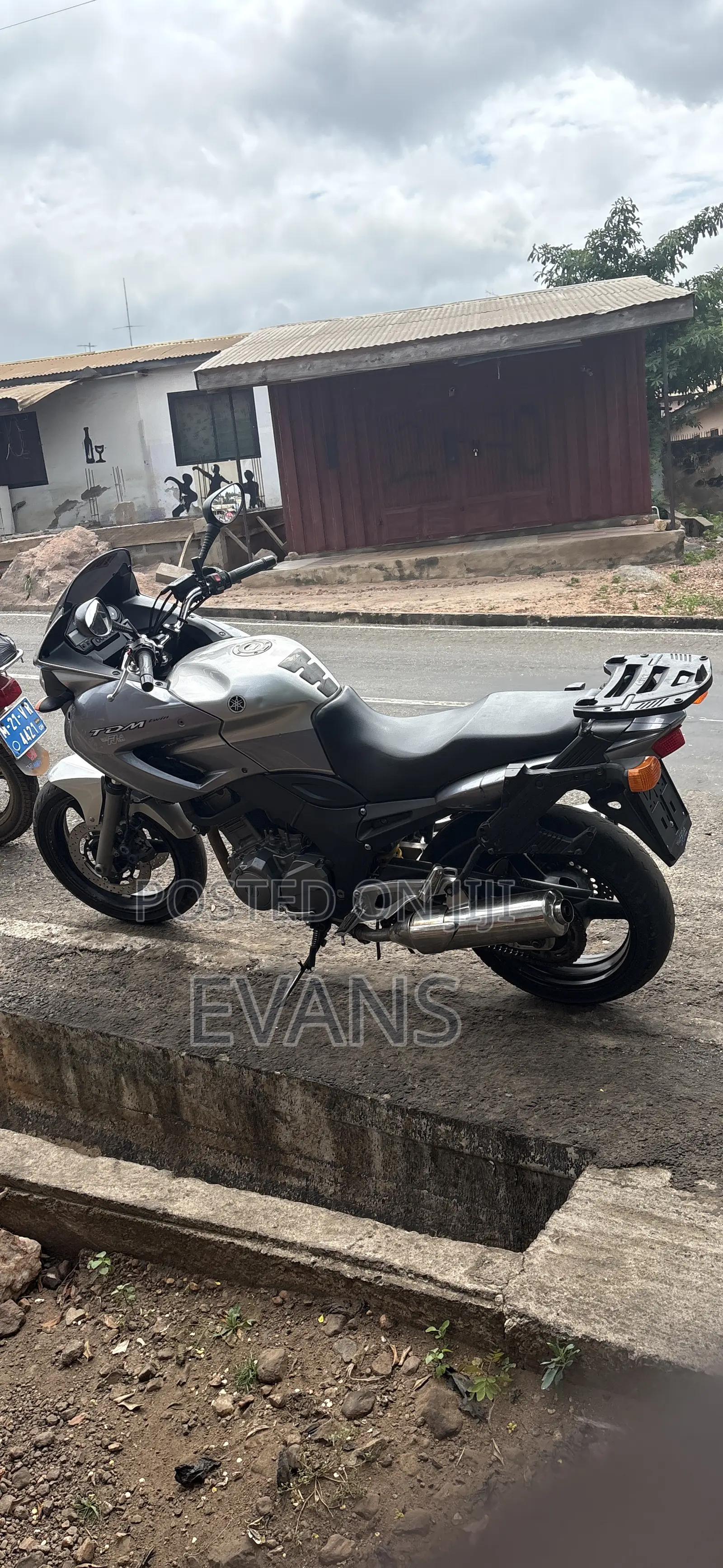 Yamaha 2023 Silver