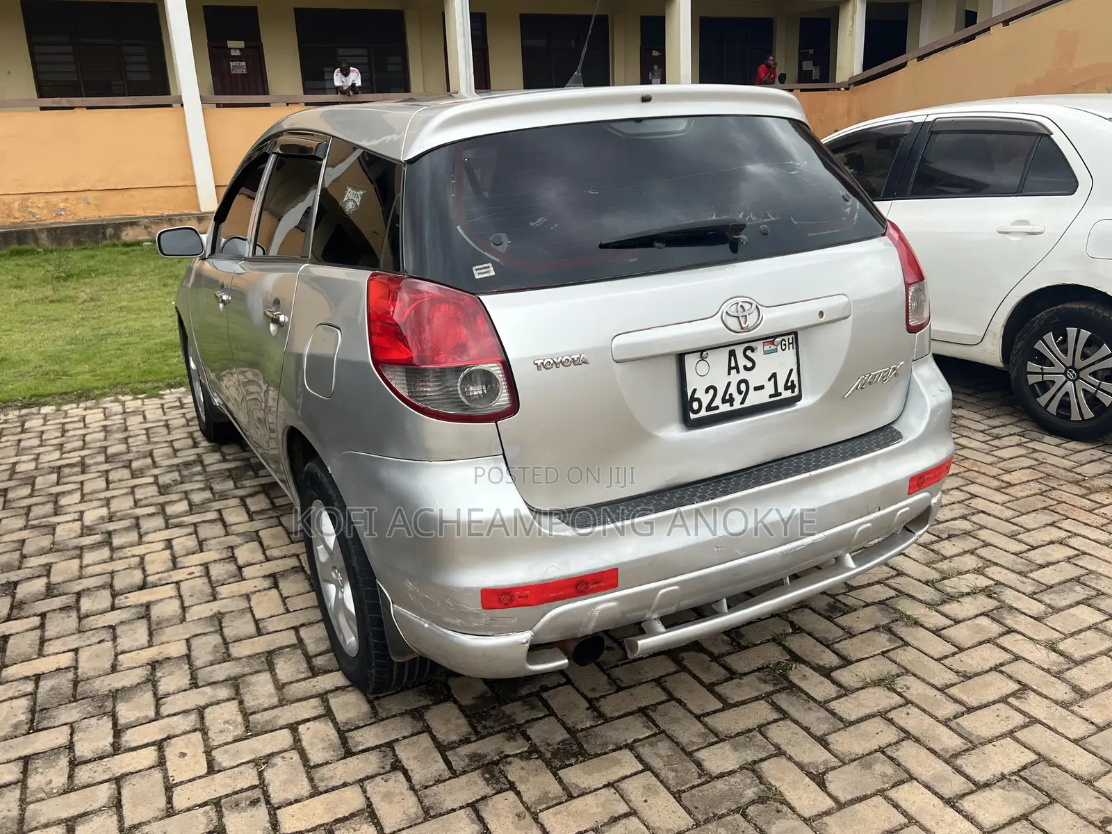 Toyota Matrix Hatchback FWD (1.8L 4cyl 5M) 2006 Silver