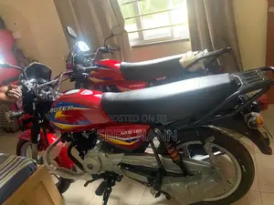 New Bajaj Boxer 125 2026 Red