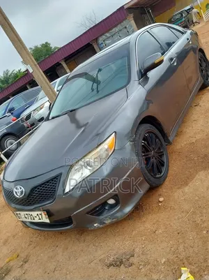 Toyota Camry 2010 Gray