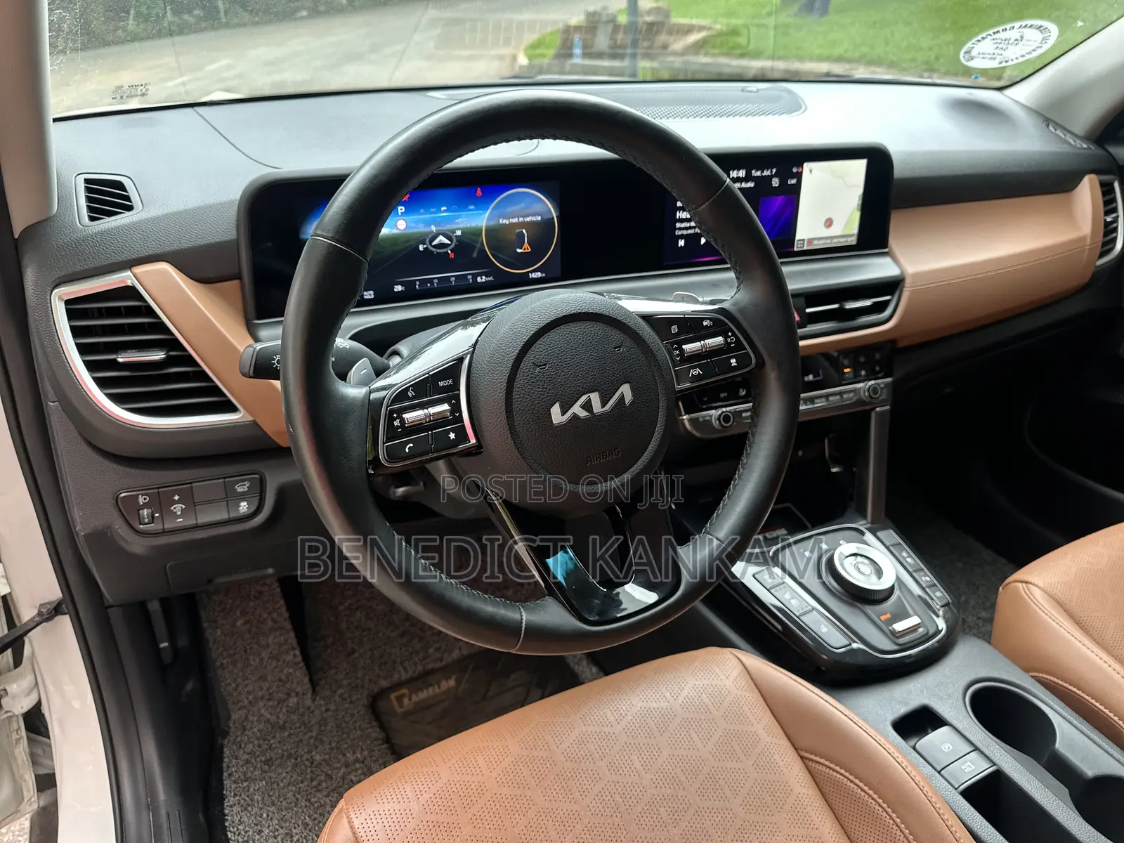 Kia Seltos 2025 White