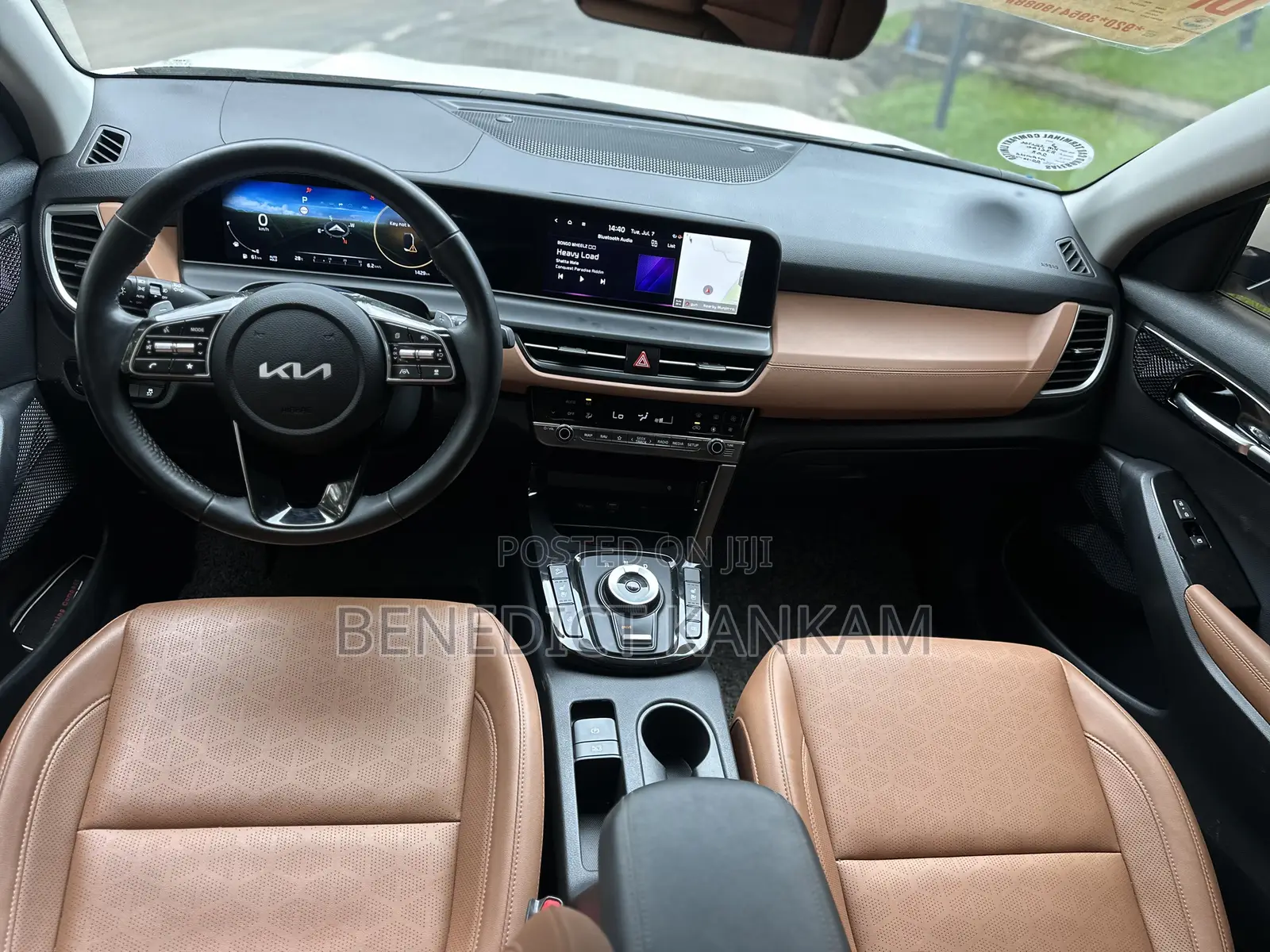 Kia Seltos 2025 White