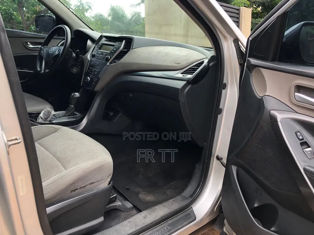 Hyundai Santa Fe 2015 Silver