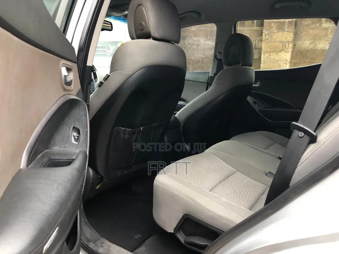 Hyundai Santa Fe 2015 Silver