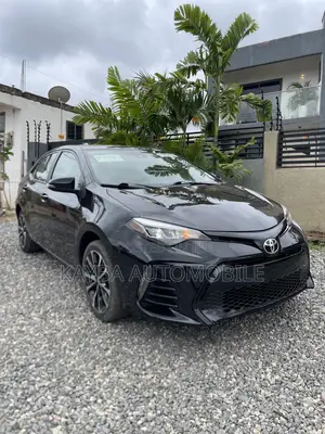 Toyota Corolla 2017 Black