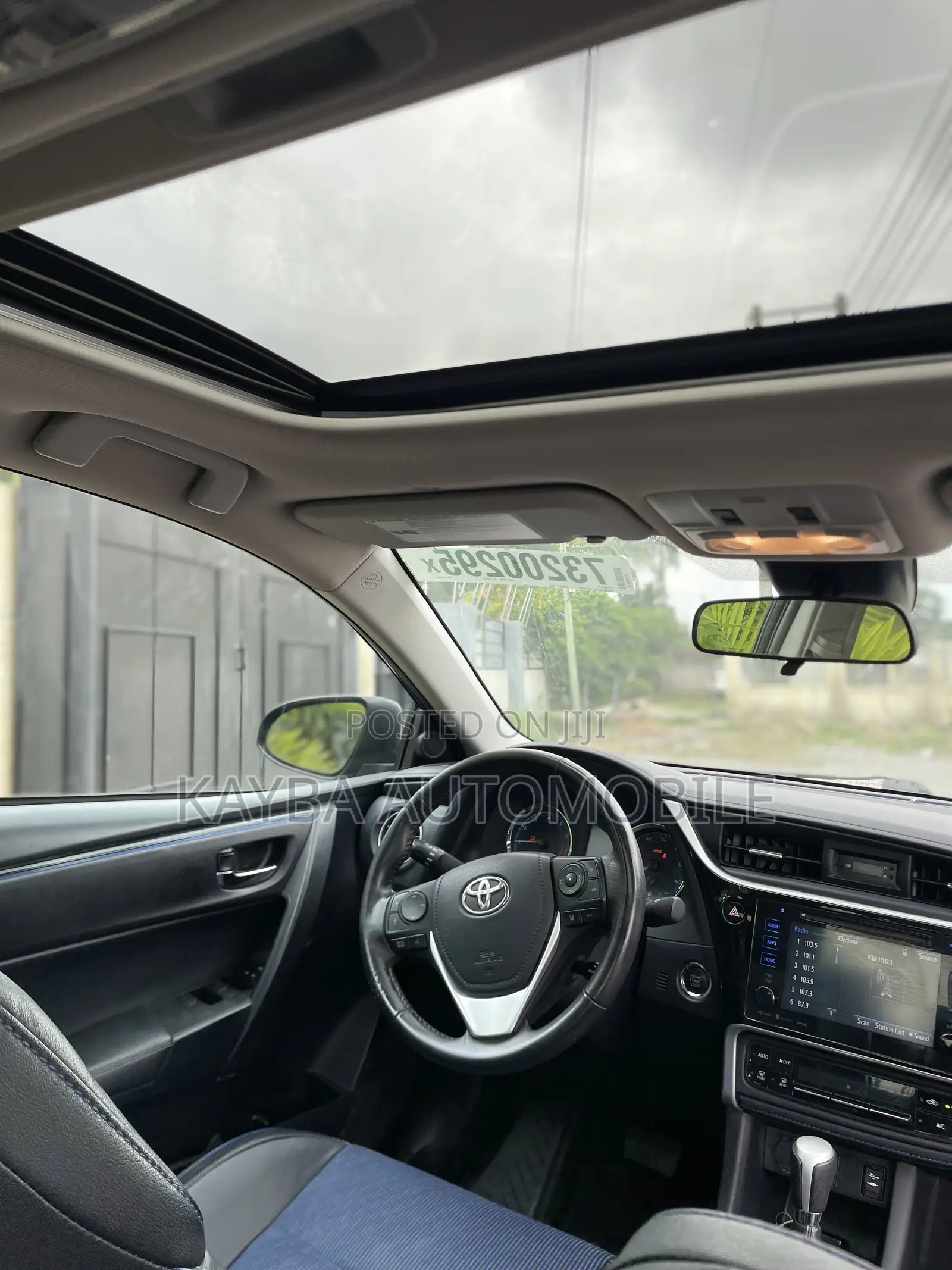 Toyota Corolla 2017 Black