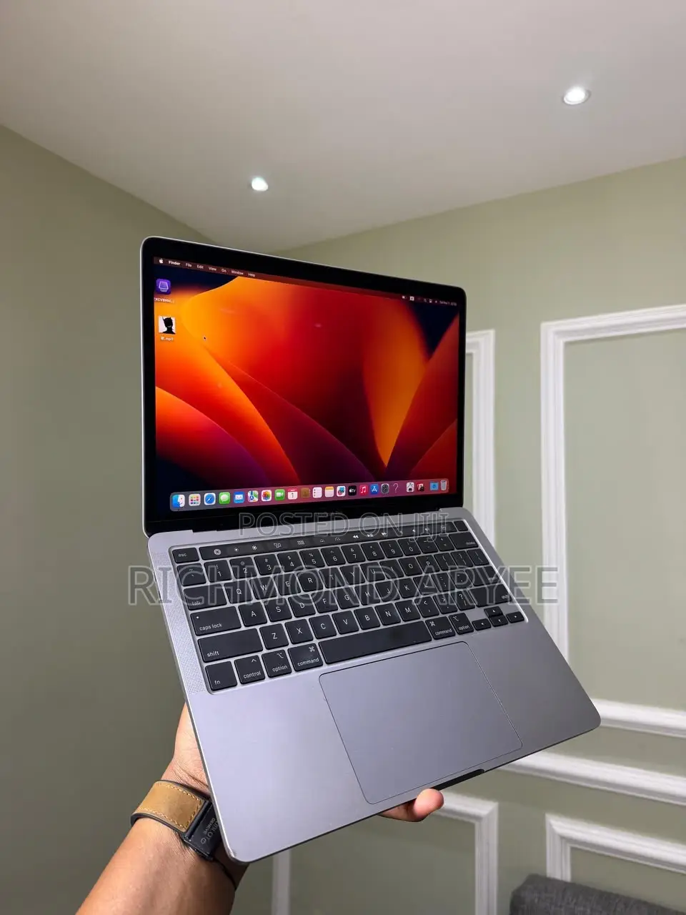Laptop Apple MacBook Pro 8GB Intel Core i5 SSD 250GB