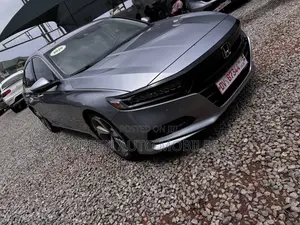 Honda Accord Touring 2.0T 2020
