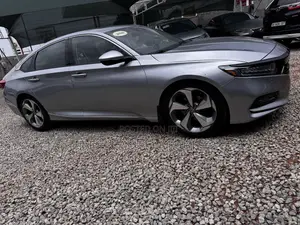 Honda Accord Touring 2.0T 2020