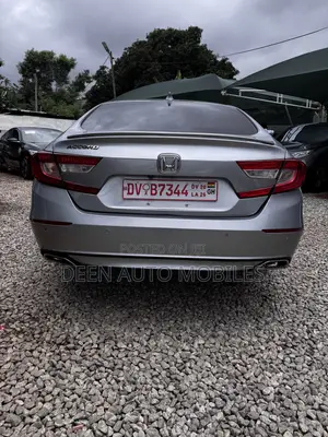 Honda Accord Touring 2.0T 2020