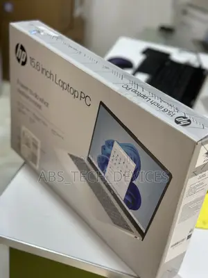 New Laptop HP 15-fd0290ns 8GB Intel Core Ultra 5 SSD 512GB