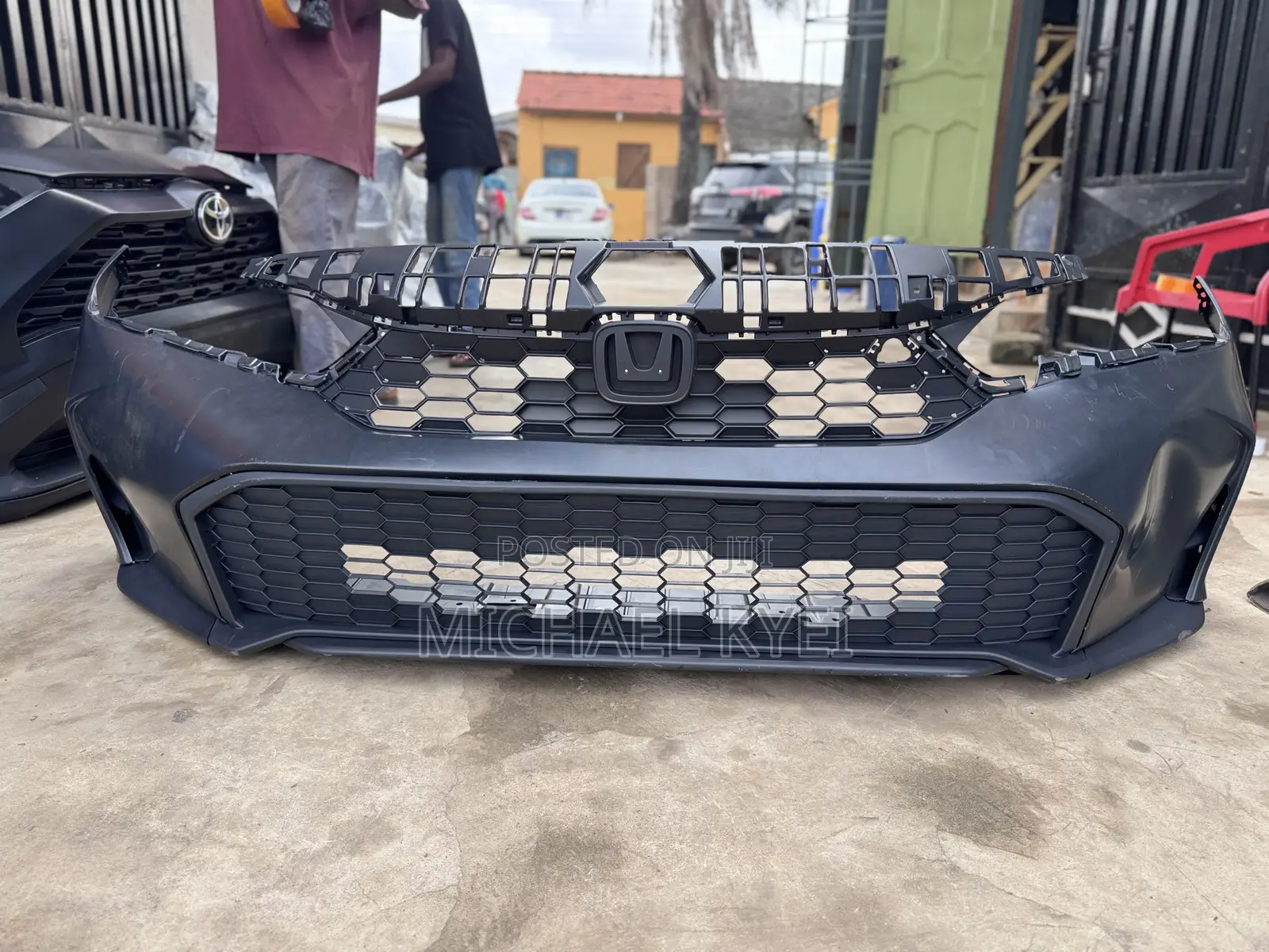 Honda Civic 25 Complete Front Bumper