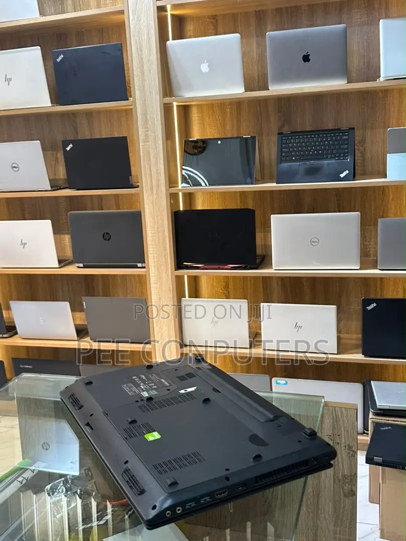 Laptop MSI GE40 2OL 8GB Intel Core i5 HDD 1T