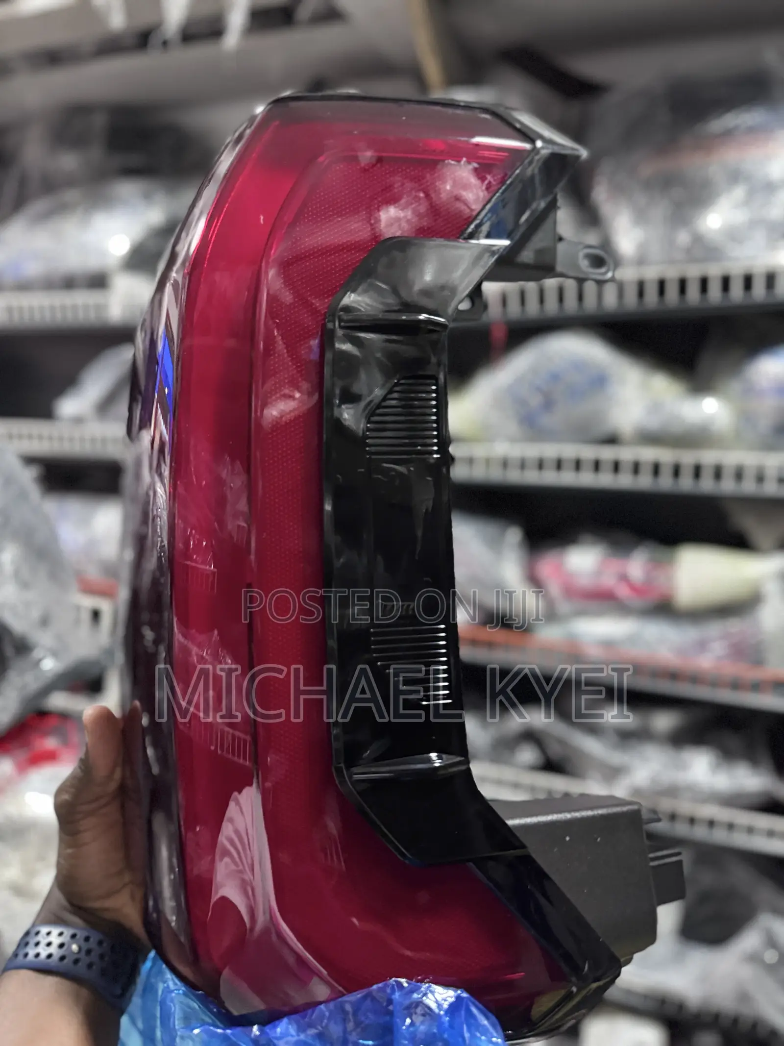 Toyota Tundra 2024 Tail Light