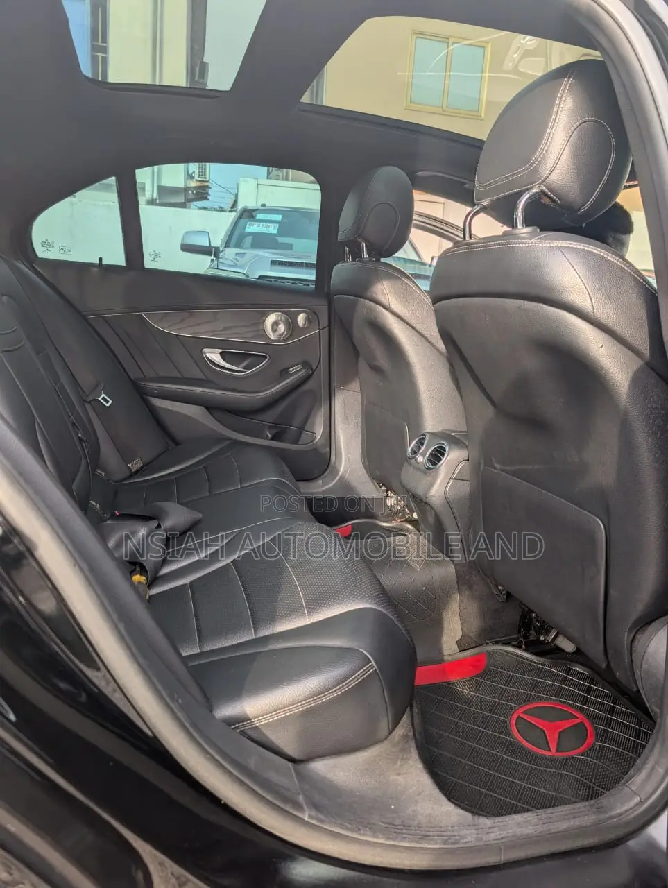 Mercedes-Benz C300 2015 Black