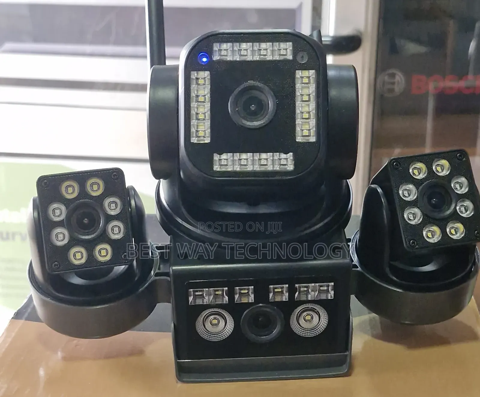 4 Lens PTZ Solar Camera 4g Aov