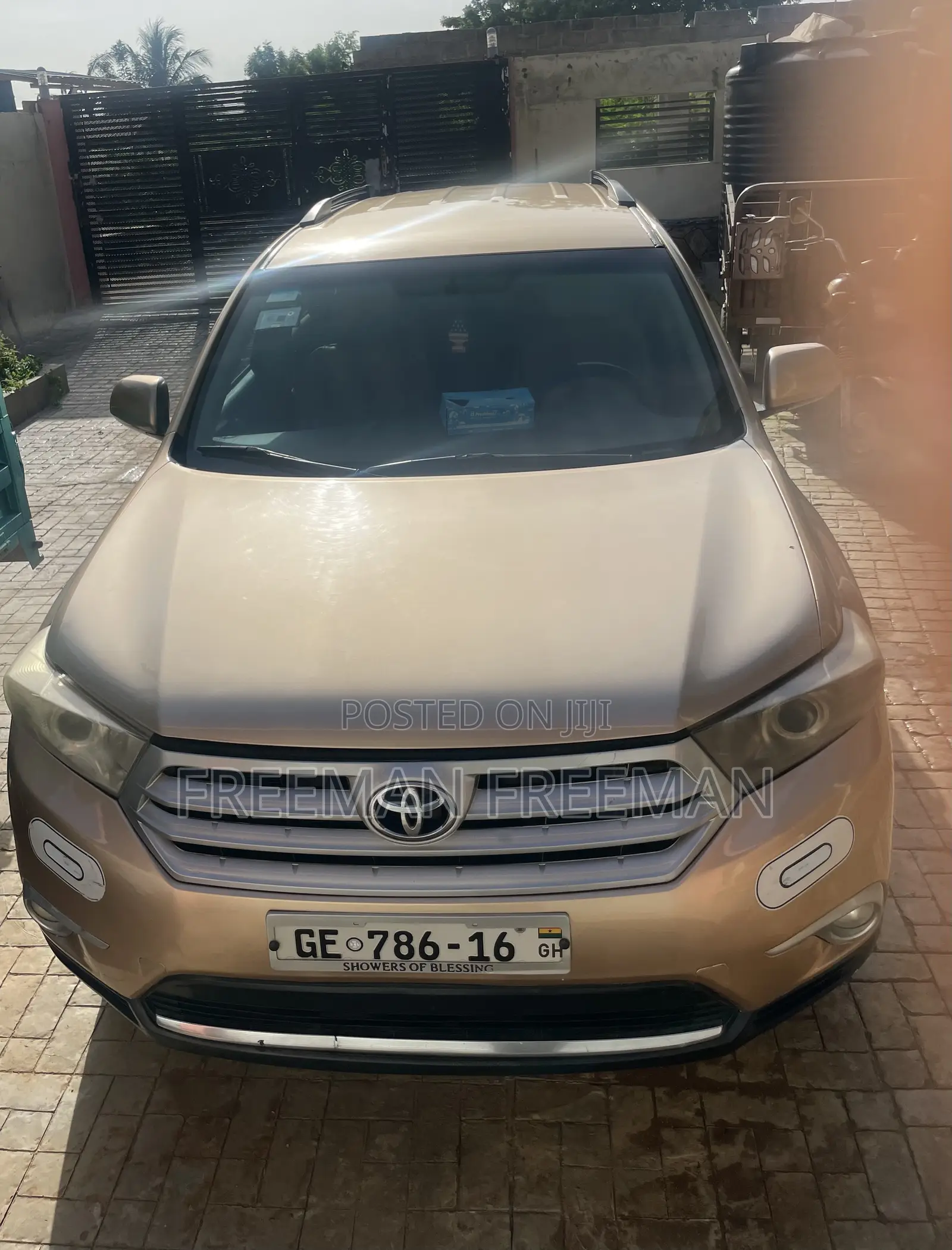 Toyota Highlander 2013 Beige
