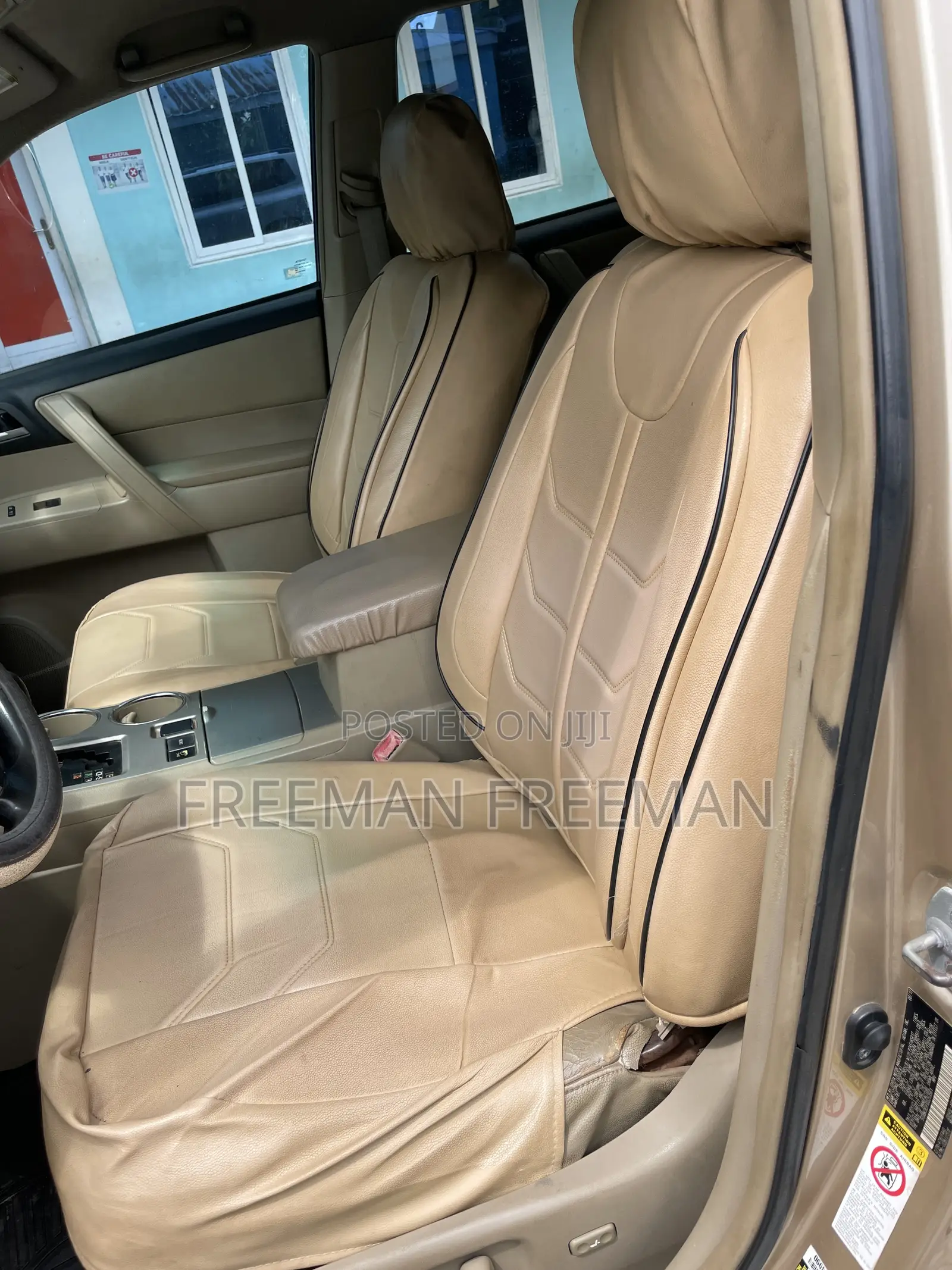 Toyota Highlander 2013 Beige