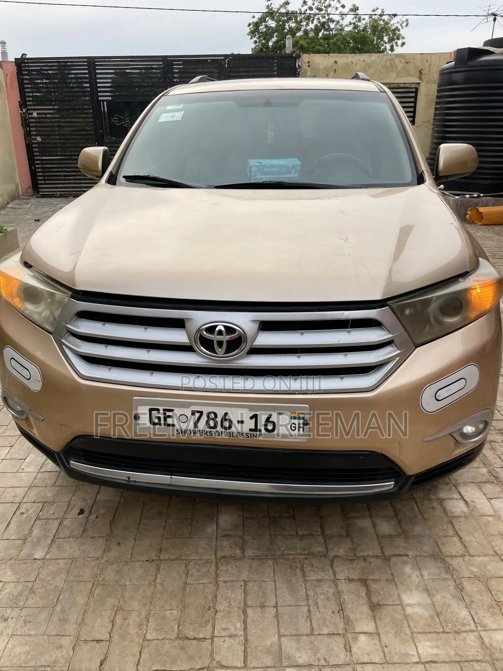 Toyota Highlander 2013 Beige