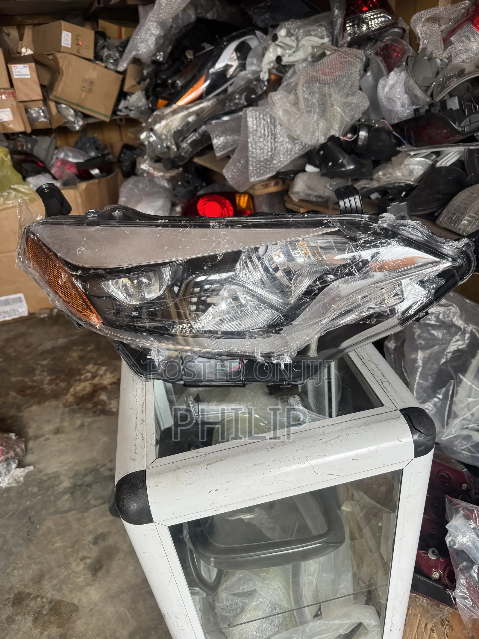 Corolla 2014 Headlight Pair