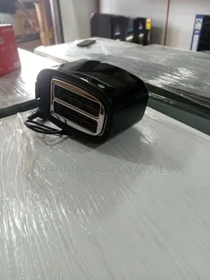 Decakila Premium Bread Toaster – Stylish Black Finish