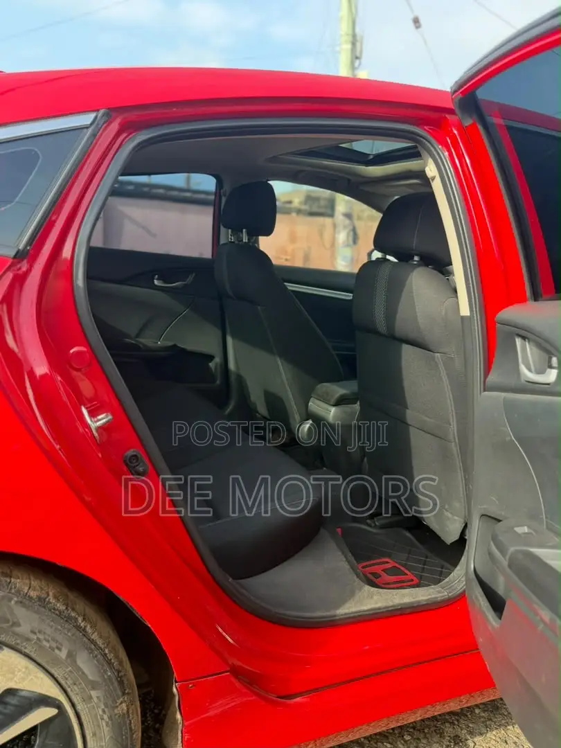 Honda Civic 2017 Red