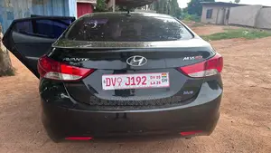 Hyundai Avante 2015 Black