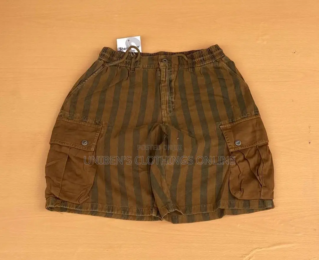Solid Solid Khaki Sidepock Short Available From Waist 32-38