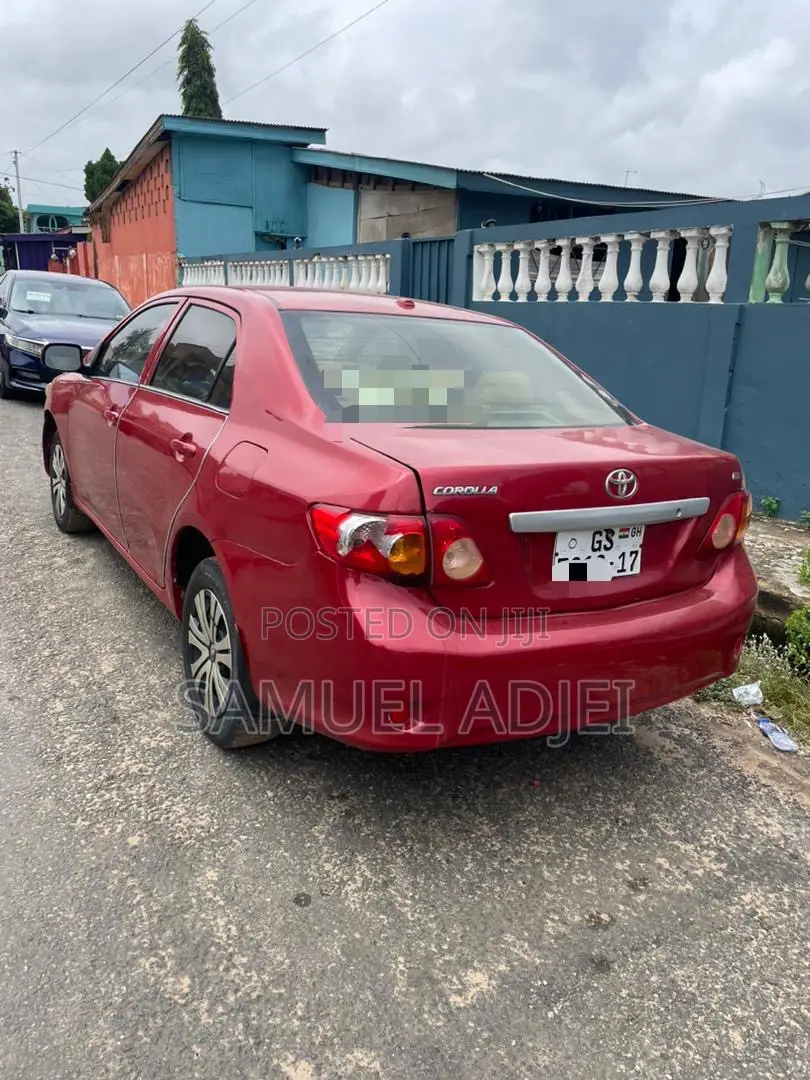 Toyota Corolla 2010 Red