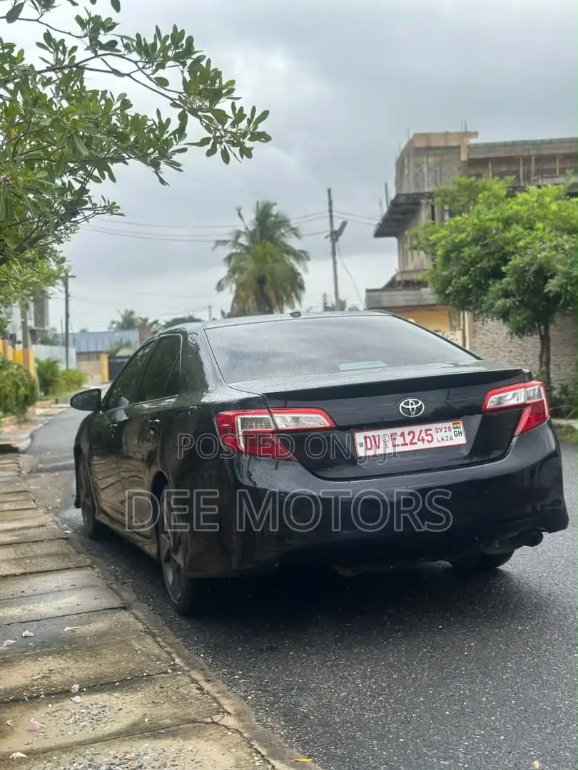 Toyota Camry 2014 Black
