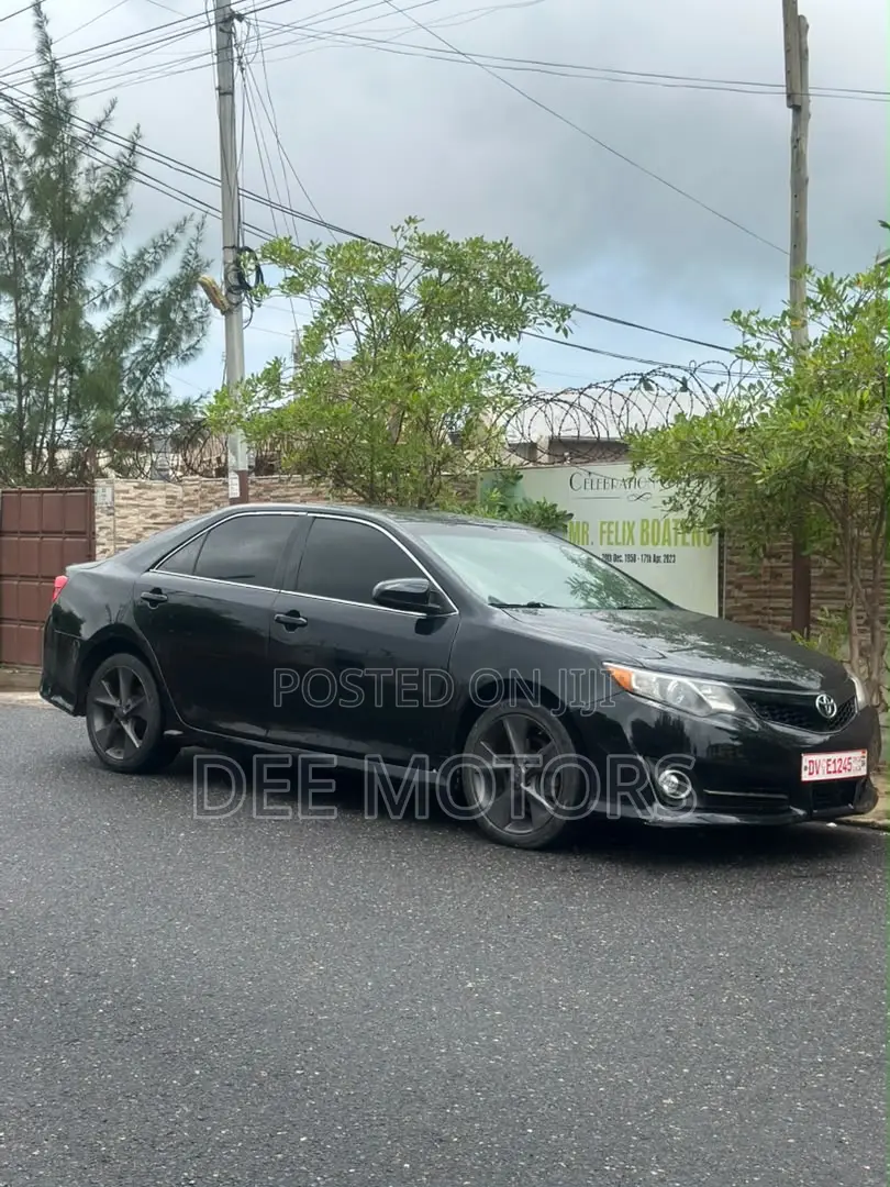 Toyota Camry 2014 Black