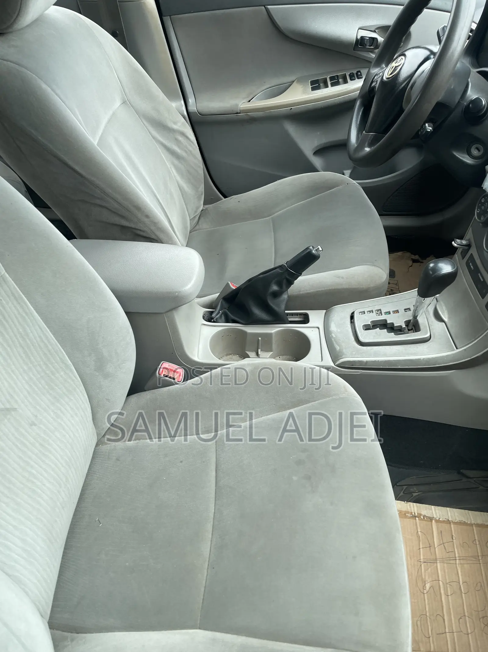 Toyota Corolla 2013 White